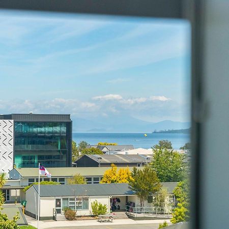 Lakeview Luxury - Taupo Holiday Apartment Luaran gambar
