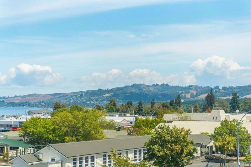 Lakeview Luxury - Taupo Holiday Apartment Luaran gambar